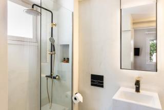 Artemide city places- Petite Apartments - 3