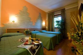 Hotel Ristorante Tre Leoni - Somma Lombardo - 7