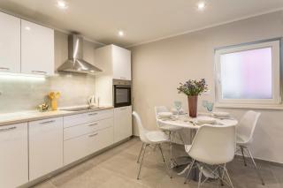 Luxury Apartment Beyond - Stobreč - 3