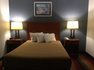Travelodge by Wyndham Spirit Lake/Okoboji - Spirit Lake - 2