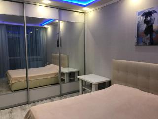 Luxe Apartment on Drahomanova - 4