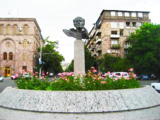 Hostel Sakharov & Tours - 6