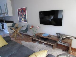 Live Like a Local: Studio 29 @ 25 Market street - Stellenbosch - 6