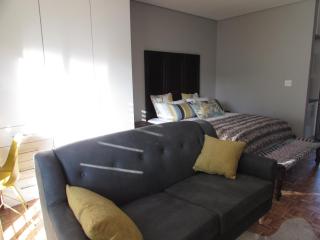 Live Like a Local: Studio 29 @ 25 Market street - 3