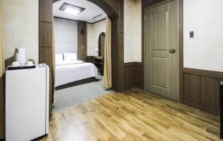 Uljin Grand Hotel - 2