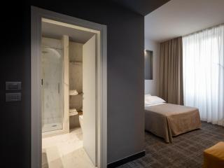 HNN Luxury Suites - Genova - 8