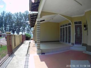 FBS Guesthouse Dungun - 5