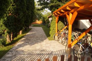 Hacienda Családbarát Vendégház - Balatonboglár - 2