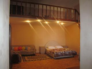 Grandma`s Hotel - Tbilisi - 9