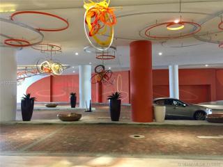 Rent in LYFE Resort - Hollywood - 6
