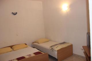 Apartments with a parking space Gradac, Makarska - 15628 - 2