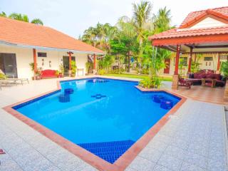 Mountain Beach Retreat - Sam Roi Yot - 0