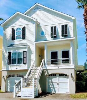 91 Waters Edge Folly Charm - 9