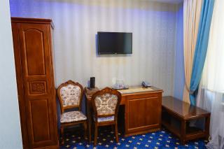 Salut Hotel Almaty - 4