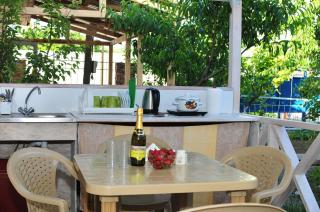Veranda - 8