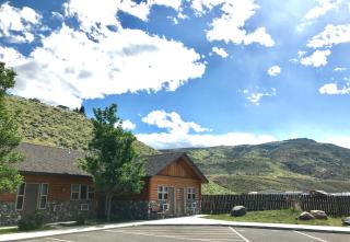 Holiday Lodge - Cody - 1