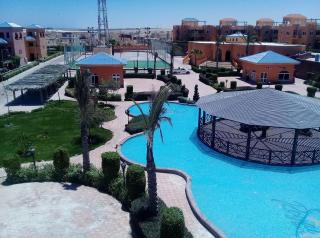 Modern Chalet at Royal Beach resort - Marsa Matruh - 2