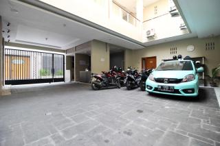 RedDoorz Plus near UPN Jogjakarta 2 - Yogyakarta - 9