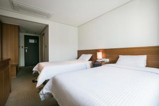 Busan Tourist Hotel - Busan - 4