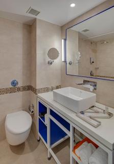 Open Hotel by Olive - The Infantry Hotel - Bangalore - 4