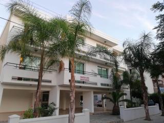 Marianna Hotel Apartments - Limassol - 5