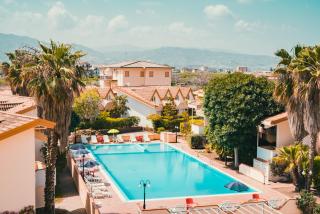 Apulia Hotel Corigliano Calabro - Corigliano Calabro - 2