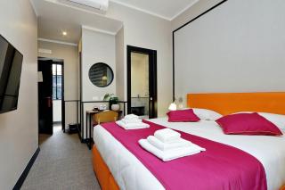 Colonna 32 - Roma - 1