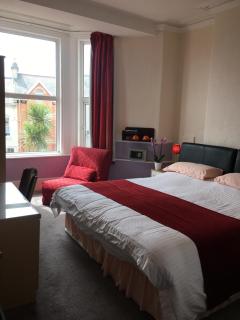 Adelphi Guest House - 8