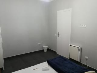 YOUTH HOSTEL - Central and Basic Drassanes - 1