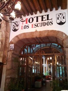 Hotel Los Escudos - Pátzcuaro - 9
