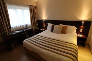 Best Western Plus Hotel des Francs - Soissons - 3