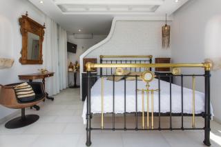 Naxian Riviera Exclusive Seafront Suites - Agios Prokopios - 4