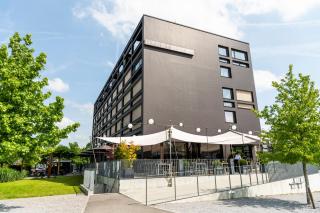 HOTEL APART - Welcoming l Urban Feel l Design - Risch - 0