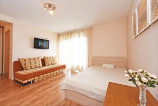 Jaukus ir šviesus butas Žvejų g. - Palanga - 8