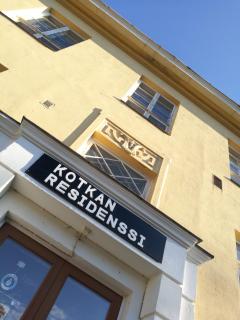 Kotkan Residenssi Guesthouse Huonemajoitus - Kotka - 0