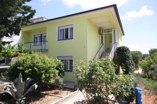 Two bedroom apartment, nice neighborhood, free parking, WiFi - Pula - 2