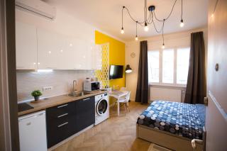 Central Chic Up Studio - Bucarest - 2