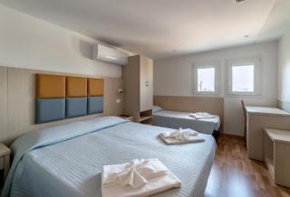 Hotel Stresa - Rimini - 3