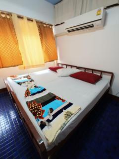 Prasuri Guest House - Bangkok - 1