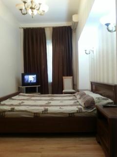 Alexandrovsky Avenue - 0
