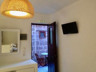 Auberge 32 Old Town - Rodes - 1