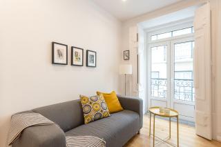 Three bedroom apartment in historical centre -Bairro Alto - Lisbona - 9