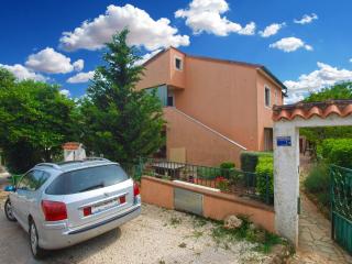 Apartments Davor 1676 - Banjole - 0