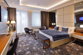 Sky Hotel - Belgrado - 6
