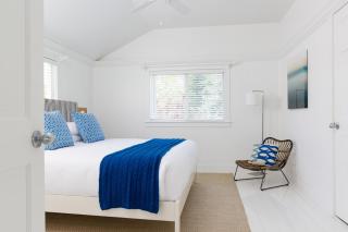 Blue - Inn on the Beach - Newburyport - 4
