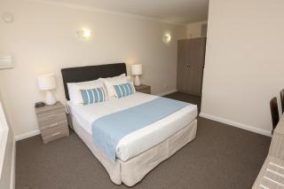 Seven Pines Motor Inn - 1