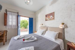 Anezina Villas - Perissa - 3