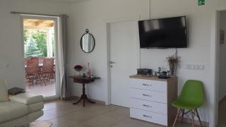 Nina Villa - 4
