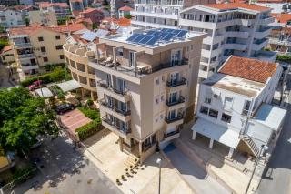 Al Mare apartments Budva - Budva - 9