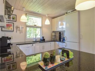 Three-Bedroom Holiday Home In Juelsminde - Juelsminde - 2